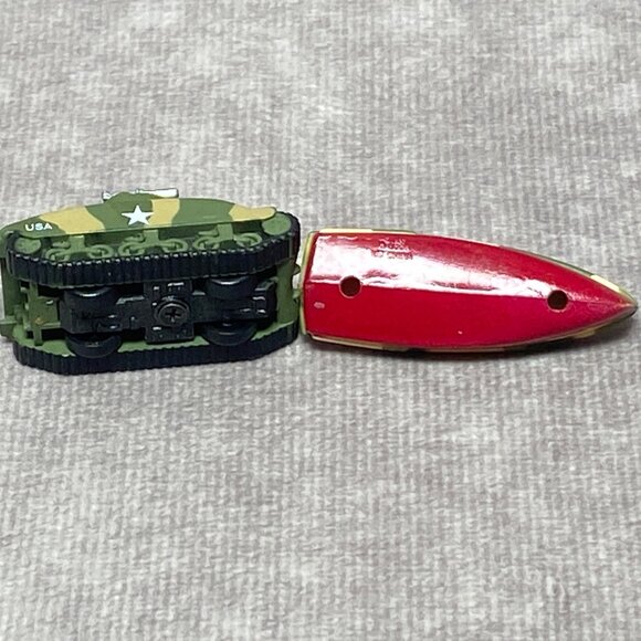 Micro Machines PT Boat & Sherman Tank 1987 Galoob Mini Military Models Plastic - Picture 9 of 9